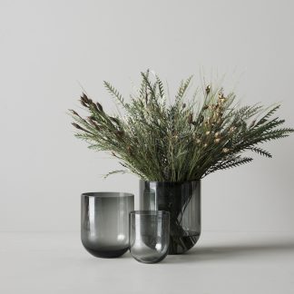 Simple glass vase smoke 18 cm DBKD