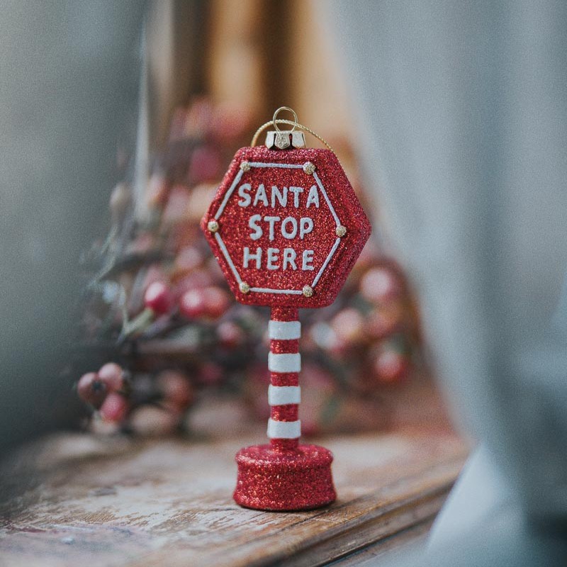 Julepynt, santa stop here